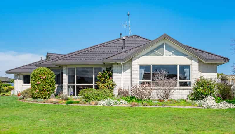 1 Harvest Court, Paraparaumu