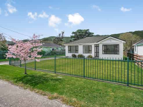 38 Westminster Road, Wainuiomata