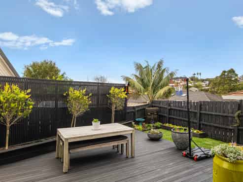 45A William Bayes Place, Red Beach