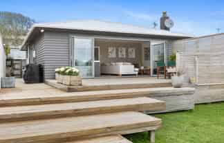 77 Pohutukawa Place, Bell Block