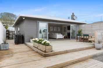 77 Pohutukawa Place, Bell Block