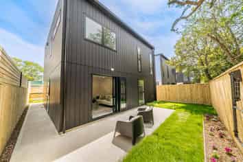  12 Elina Way, Heretaunga