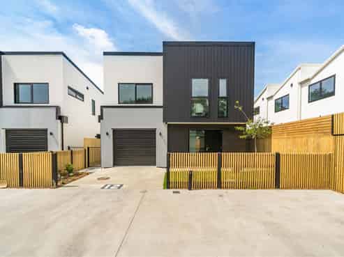 12 Elina Way, Heretaunga