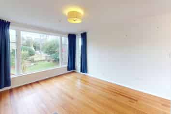 33 Dale Road, Raumati South