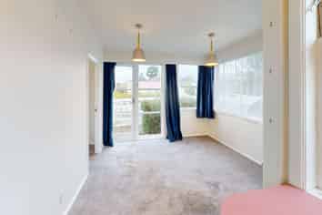 33 Dale Road, Raumati South