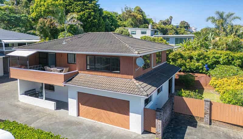 54a The Circle, Manly