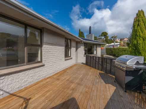 17 Colquhoun Street, Glenross