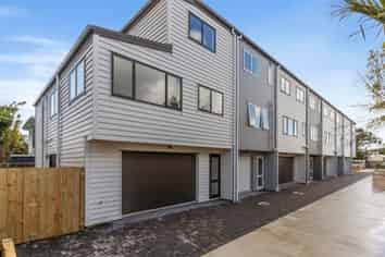 8/273 Mount Albert Road, Sandringham