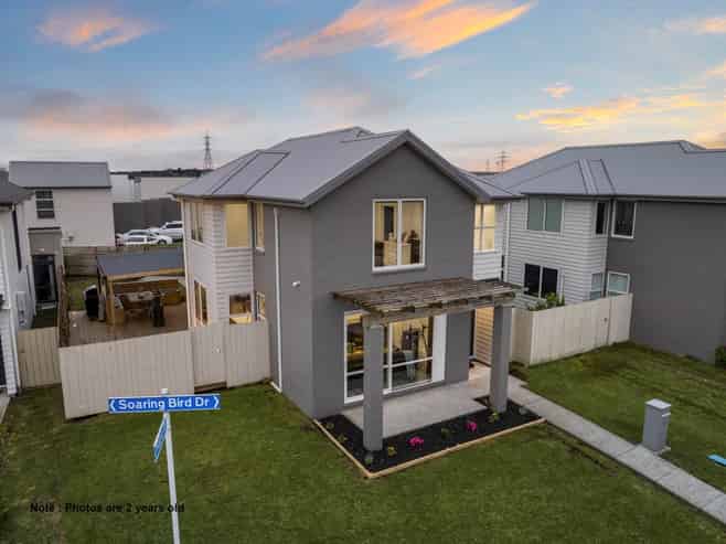 24 Soaring Bird Drive, Takanini
