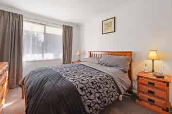 1/20 De Bloge Place, Burwood