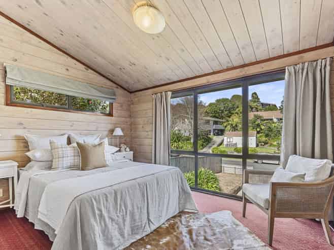 23 Ambury Place, Merrilands