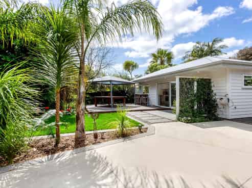 4 Julia Way, Beachlands