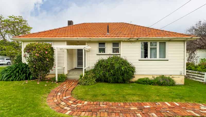 27 May Road, Mount Roskill