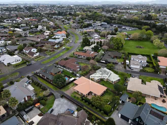 59 Harrowfield Drive, Harrowfield