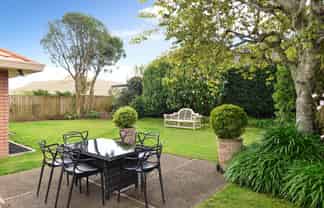 59 Harrowfield Drive, Harrowfield