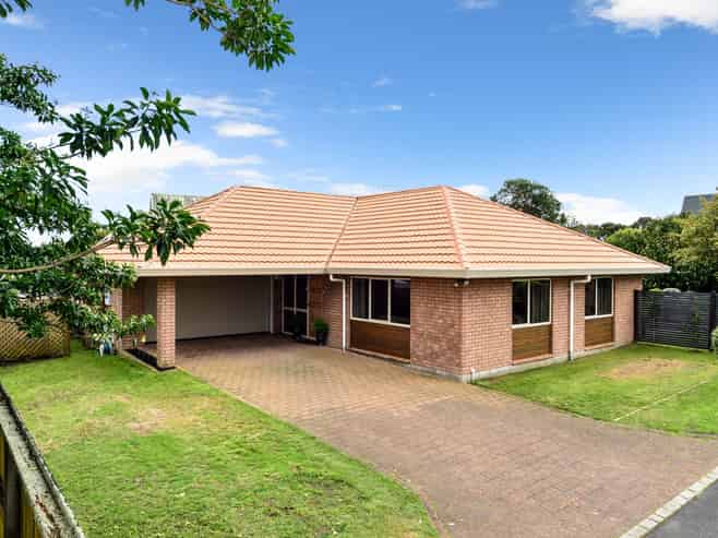 59 Harrowfield Drive, Harrowfield