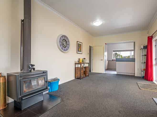 20 Hastings Street, Halcombe