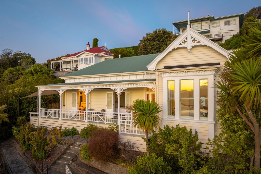 Elegant Renovation, Timeless Character 2