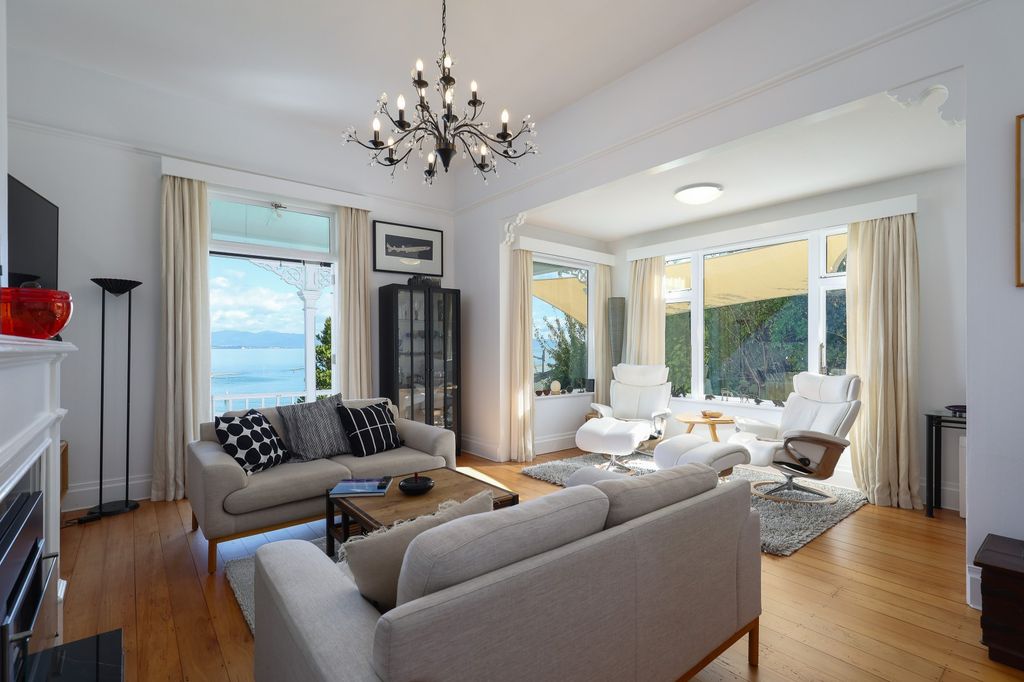 Elegant Renovation, Timeless Character 5
