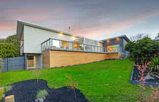 15 Oceana Drive, Welcome Bay