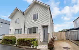 17 Eruera Love Lane, Waterloo