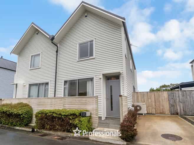 17 Eruera Love Lane, Waterloo