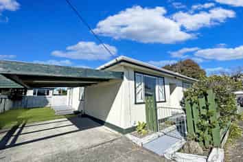 16 Wood Street, Takaro