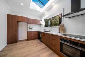 95 Clarendon Terrace, Woolston