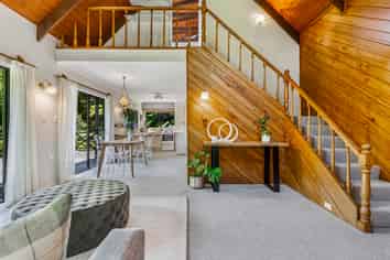 55 Whatipu Road, Huia