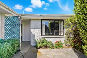 2/100 Southampton Street, Sydenham