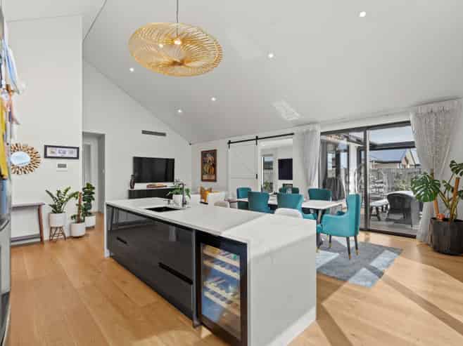 34 Evelyn Crescent, Marshland