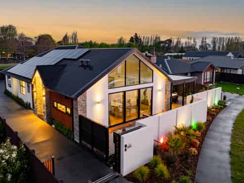 34 Evelyn Crescent, Marshland