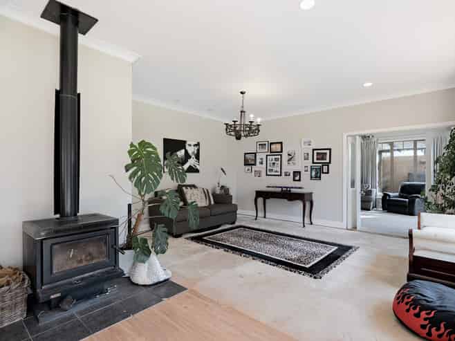 60 Audax Lane, Pyes Pa