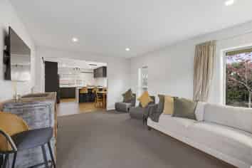 384 Yaldhurst Road, Russley
