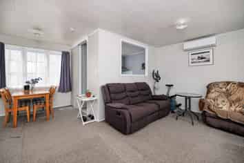 8/4 Tohitapu Road, Paihia