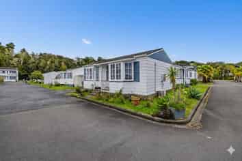 8/4 Tohitapu Road, Paihia