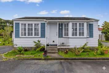 8/4 Tohitapu Road, Paihia
