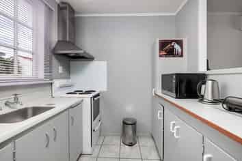 8/4 Tohitapu Road, Paihia