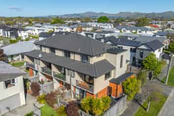2/130 Packe Street, Edgeware
