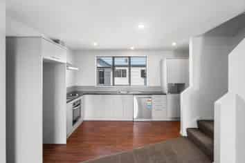 2/130 Packe Street, Edgeware