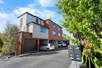 2/130 Packe Street, Edgeware