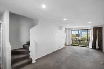2/130 Packe Street, Edgeware