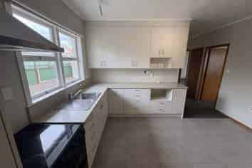 2/29 Middle Road, Havelock North