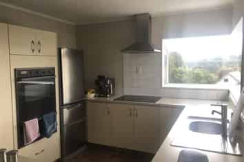 32 Newman Drive, Enner Glynn