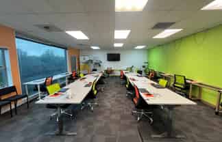 QUALITY OFFICE OPPORTUNITY - FLAT BUSH
