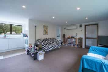 219A Hursthouse Street, Motueka