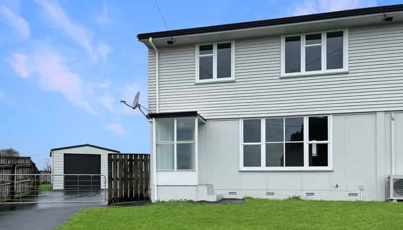 8 Devon Crescent, Bulls
