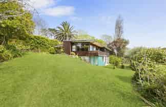 115 Matipo Road, Mairangi Bay