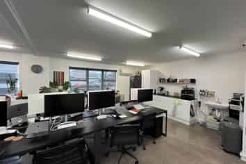 MODERN PONSONBY ROAD OFFICE
