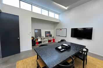 MODERN PONSONBY ROAD OFFICE
